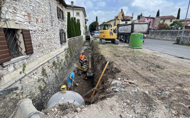 Scolmatore di piena Arbizzano scavo operai